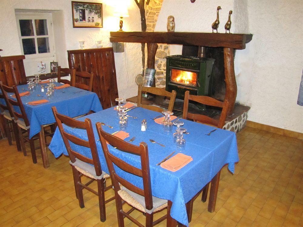 Auberge Du Balestie Malegoude Exteriör bild
