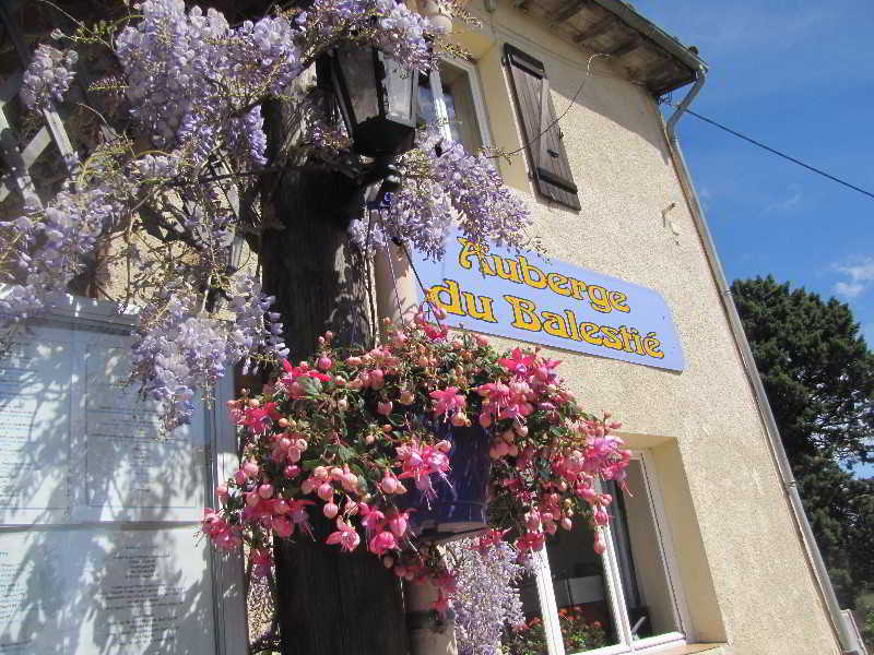 Auberge Du Balestie Malegoude Exteriör bild